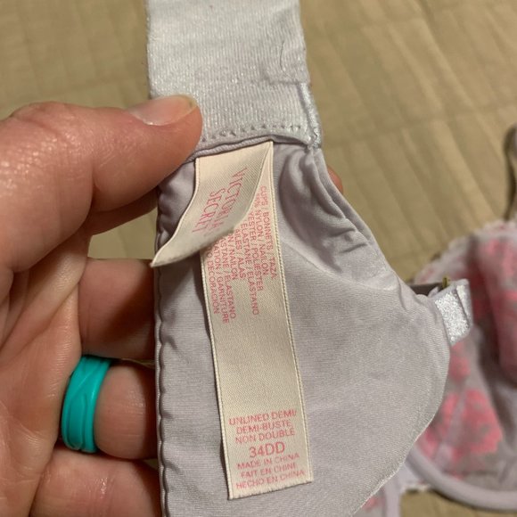 Victoria's Secret Unlined Pink and Lavender 34DD Demi Bra and Small Panty Set - Picture 6 of 8
